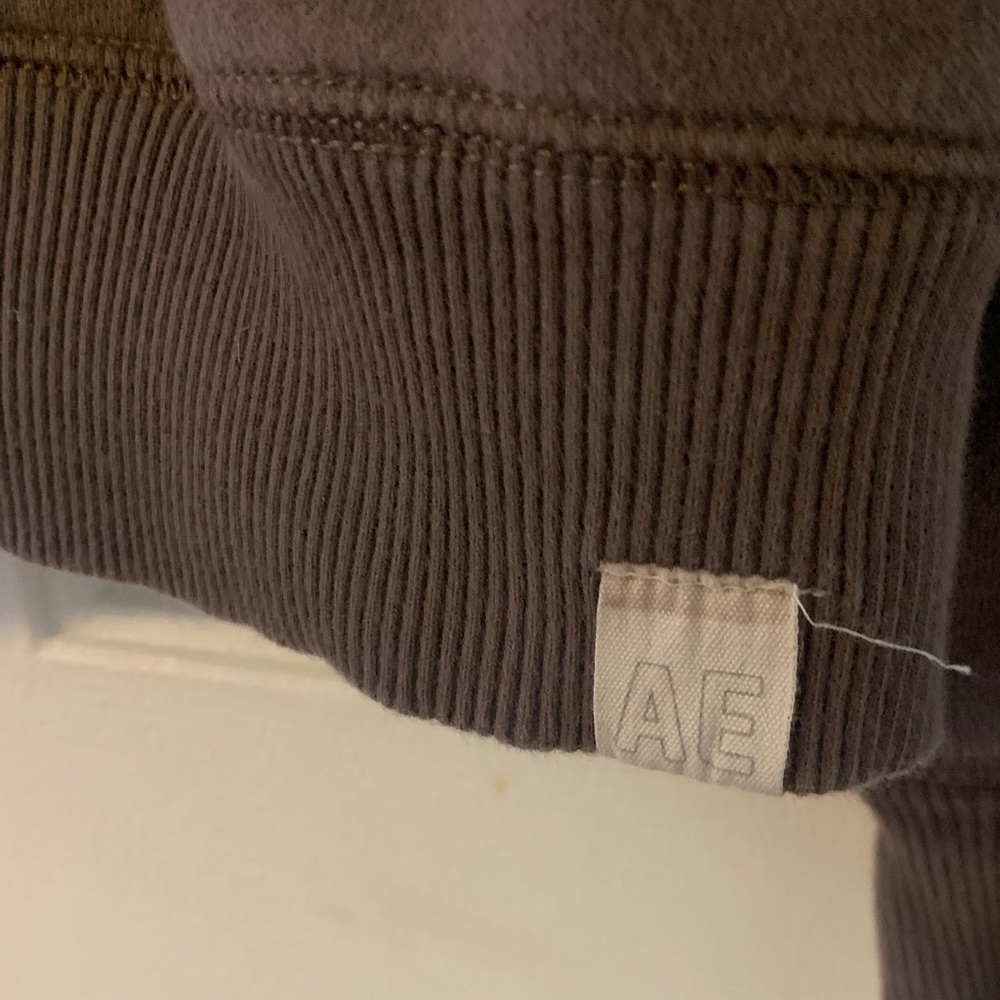 American Eagle Outfitters Brown Crewneck with Cream Script - Picture 4 of 4